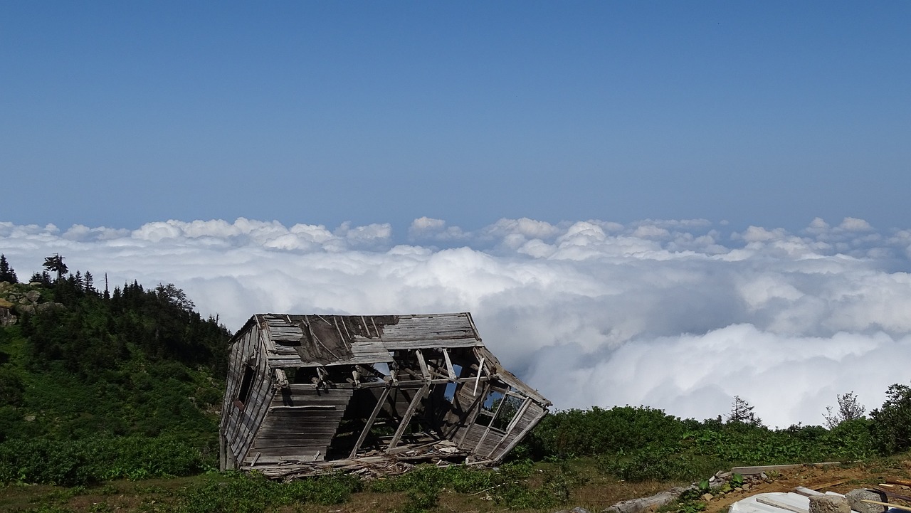 银川辟谣，地震谣言引发的房屋倒塌传闻纯属虚假信息